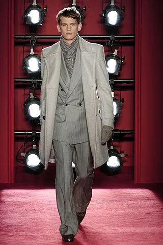 Look 3